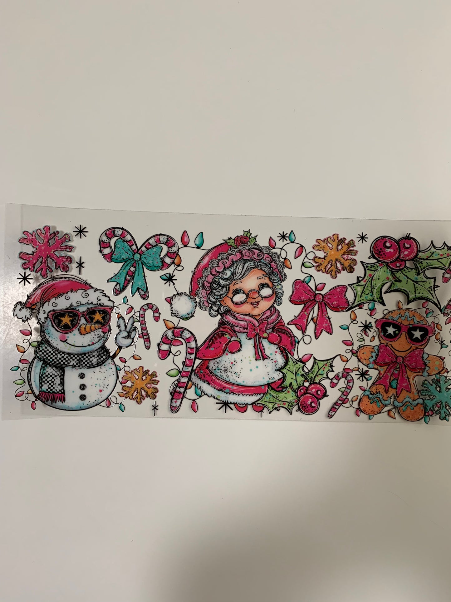 039 Mrs. Claus & friends